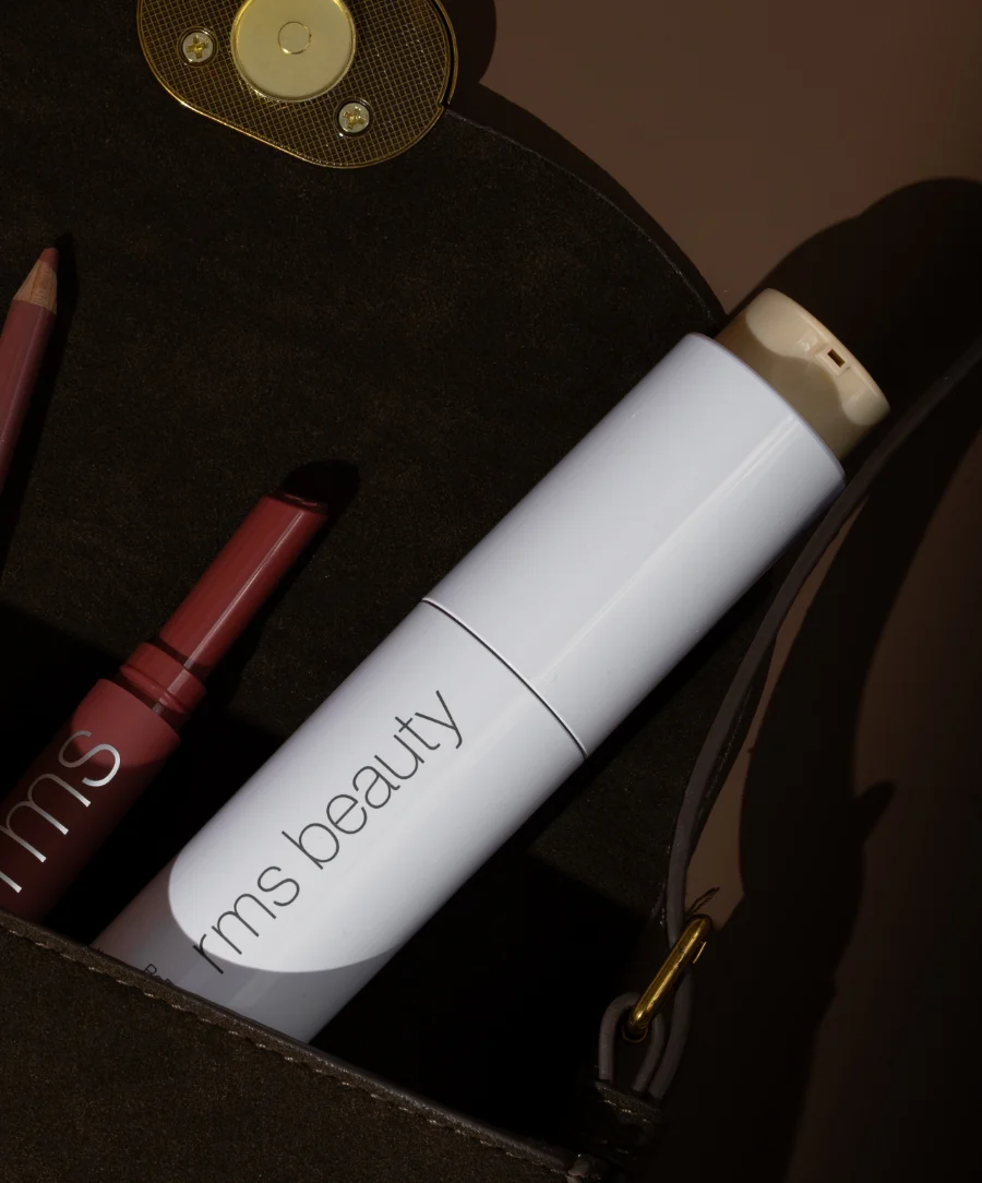 ReEvolve Natural Finish Liquid Foundation 2